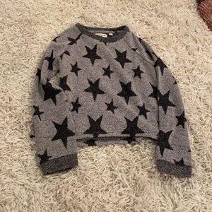 Star black and grey shirt!